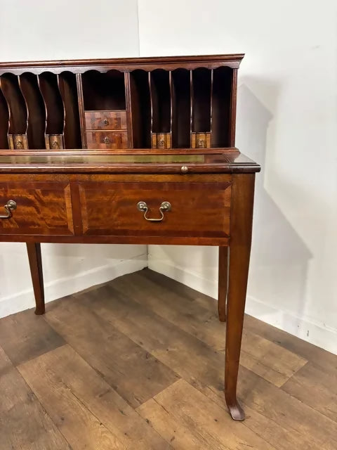 Vintage Mahogany Writing Desk with Pull-Out Writing Surface