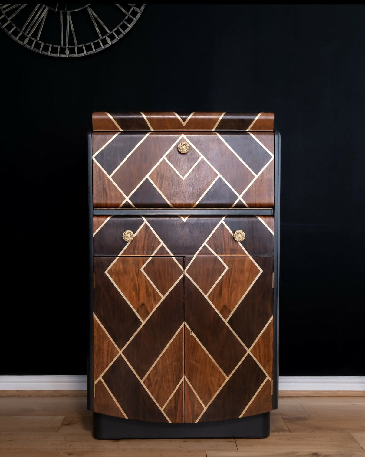 Nathan Drinks Cabinet/ Cocktail cabinet