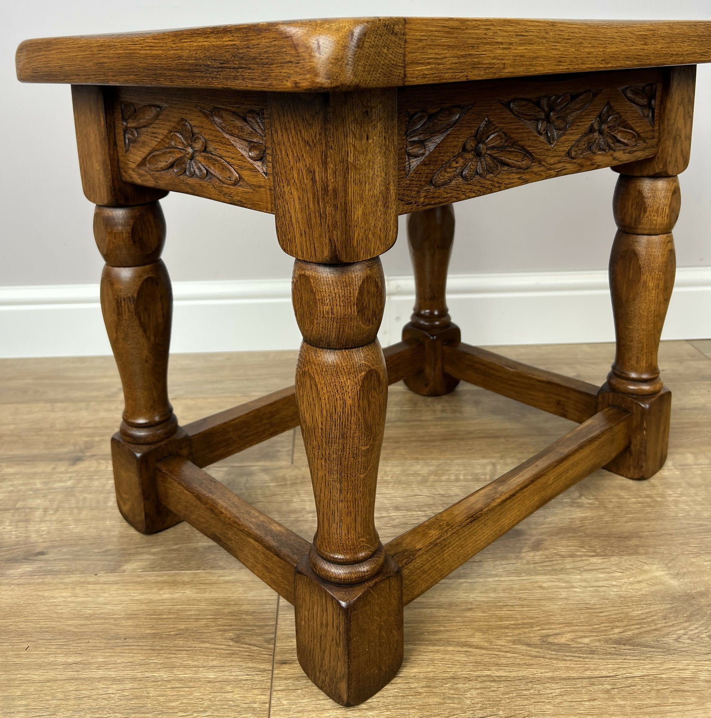 Pair of Bedside Tables Vintage French Oak Nightstands Carved Cabinets LOT 6212