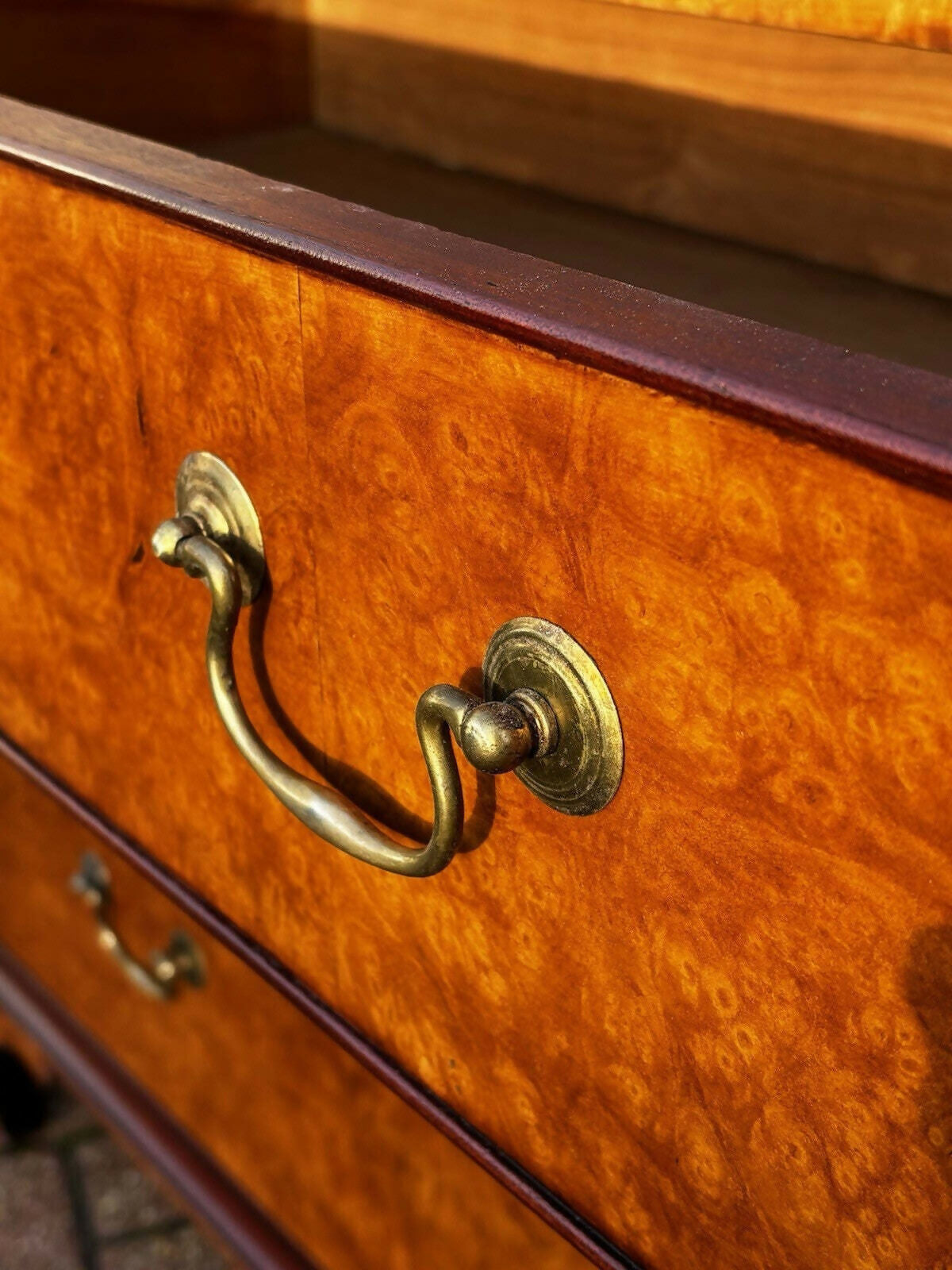 Georgian Walnut Vintage Chest Of Drawers.