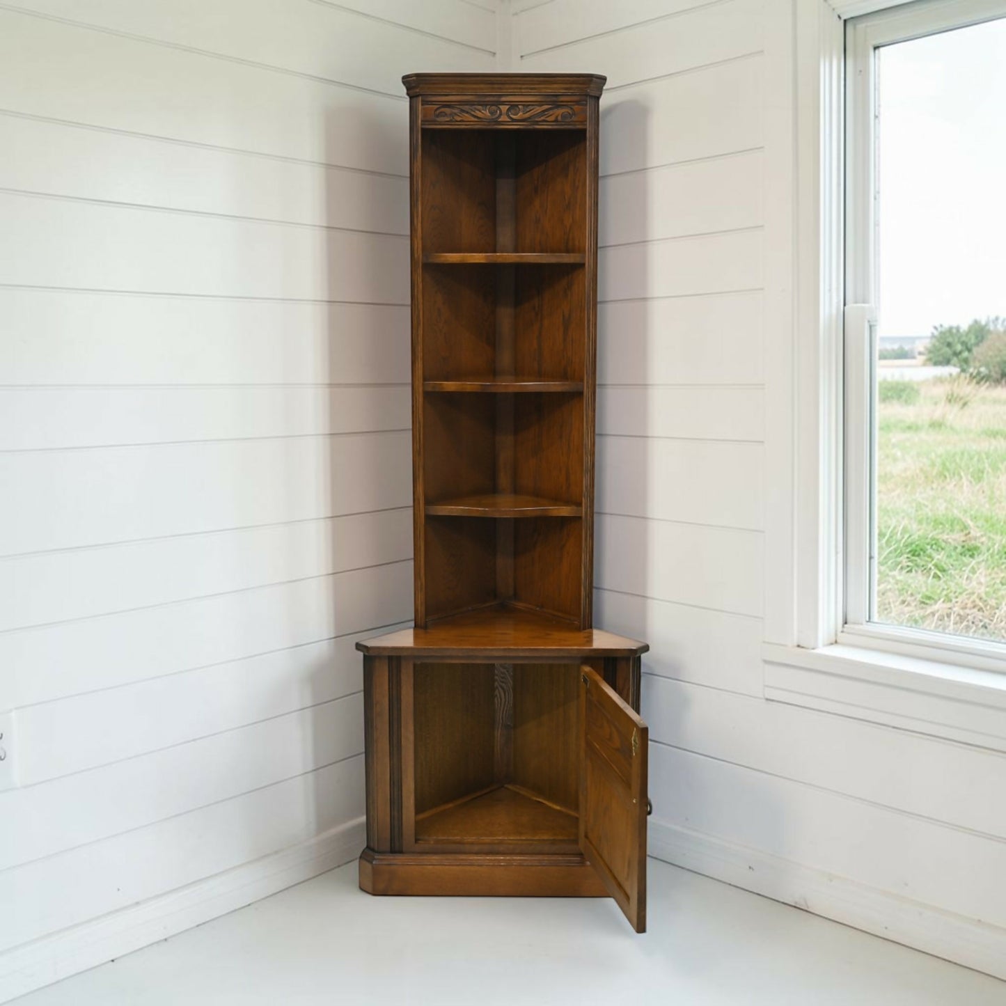 Old Charm Corner Unit with Cupboard and Shelves Carvings LT FREE UK Delivery*