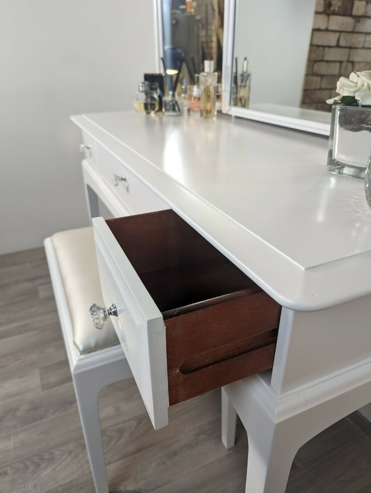 Stag Minstrel Dressing Table Mirrors & Stool