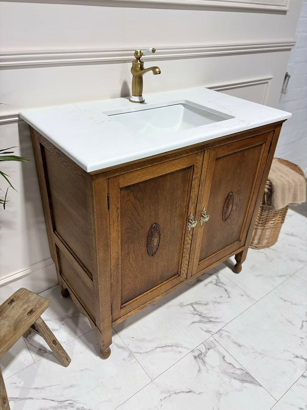 Vintage Oak Bathroom Vanity Unit