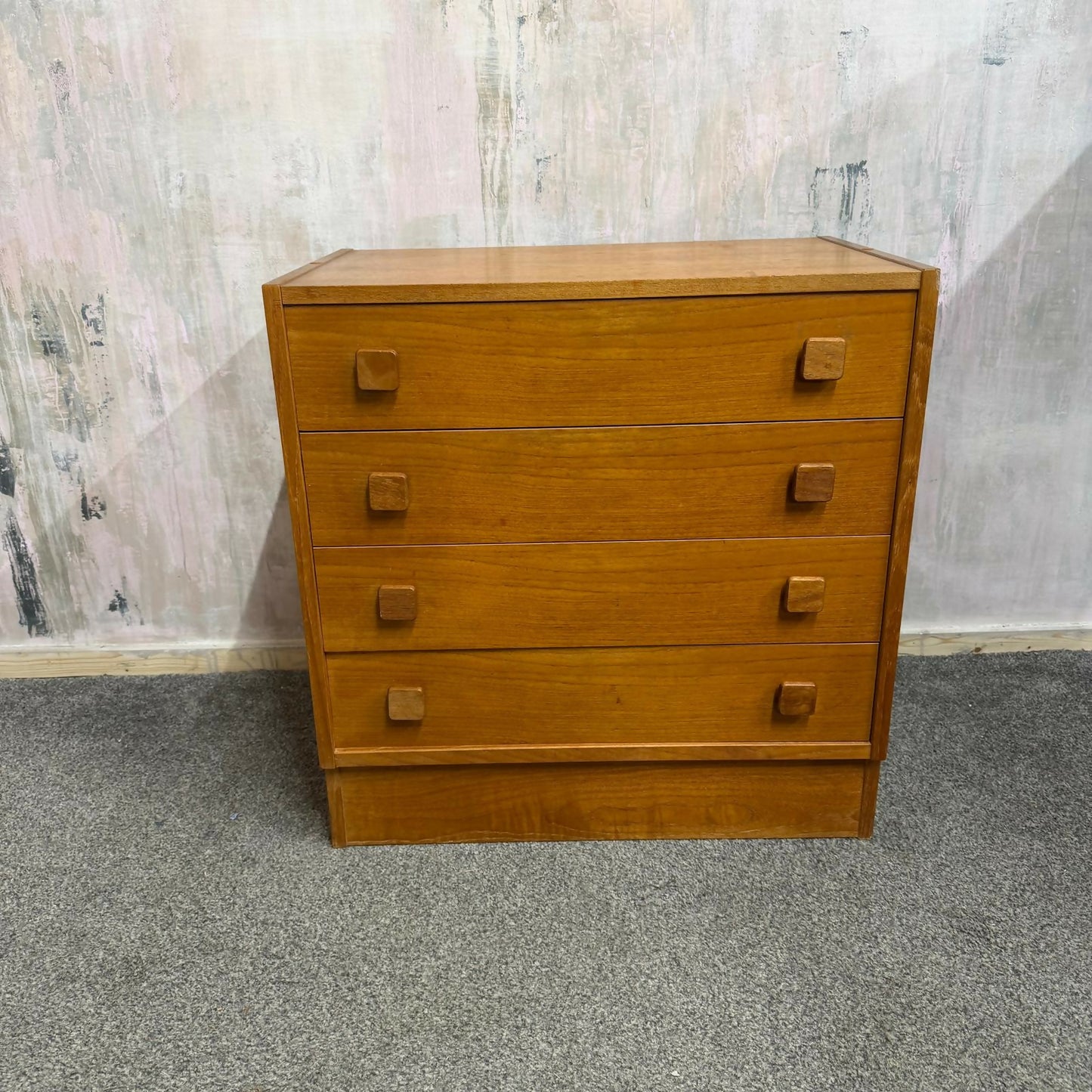 Danish Domino Mobelfabrik Low Chest of 4 Drawers Mid Century Square Pulls Plinth