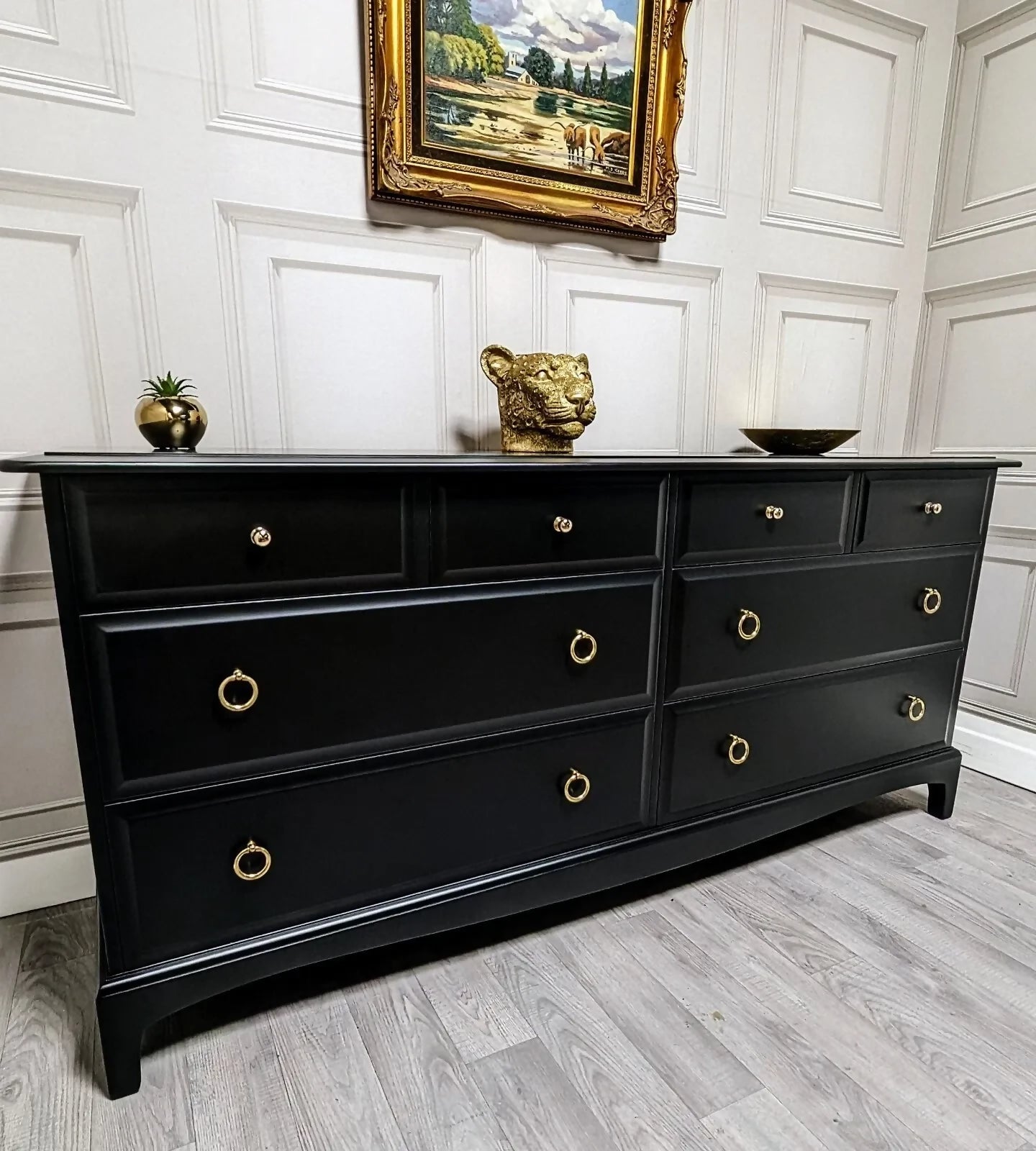 Stag Minstrel Captains Chest, Solid Wood, Eight Drawers, Black Chest of drawers