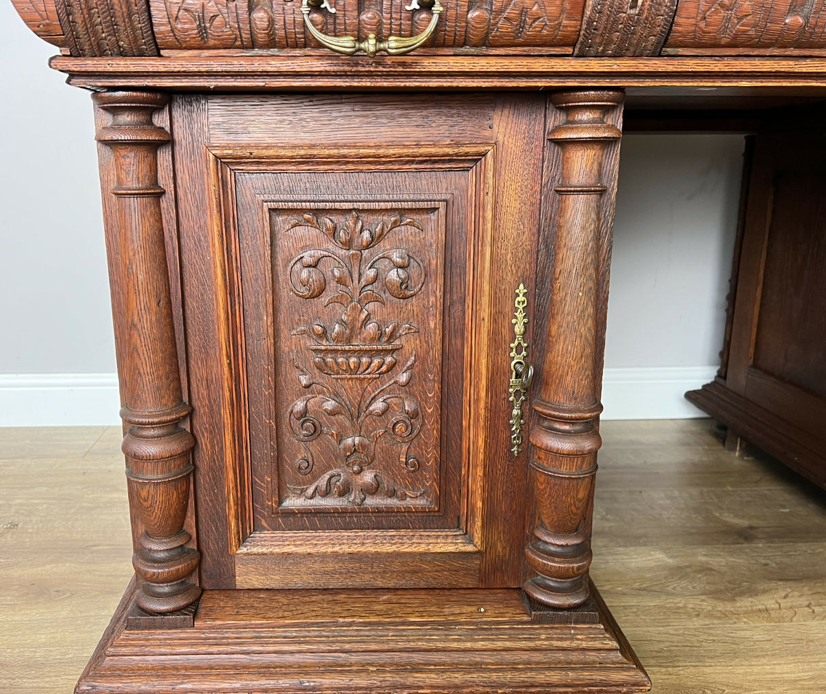 Desk Antique French Style Oak Double Sided Carved Pedestal Desk LOT 6514