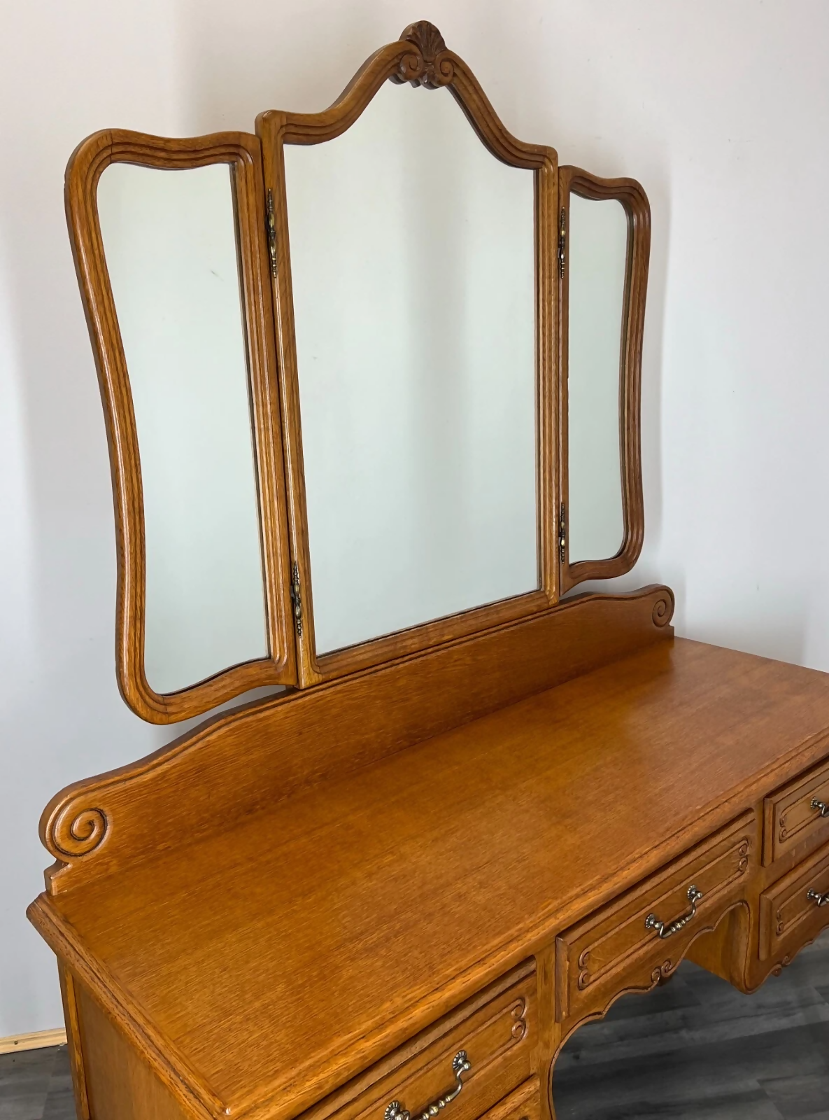 Dressing Table with Mirror Vintage French Louis Oak Vanity Makeup Table LOT 2757