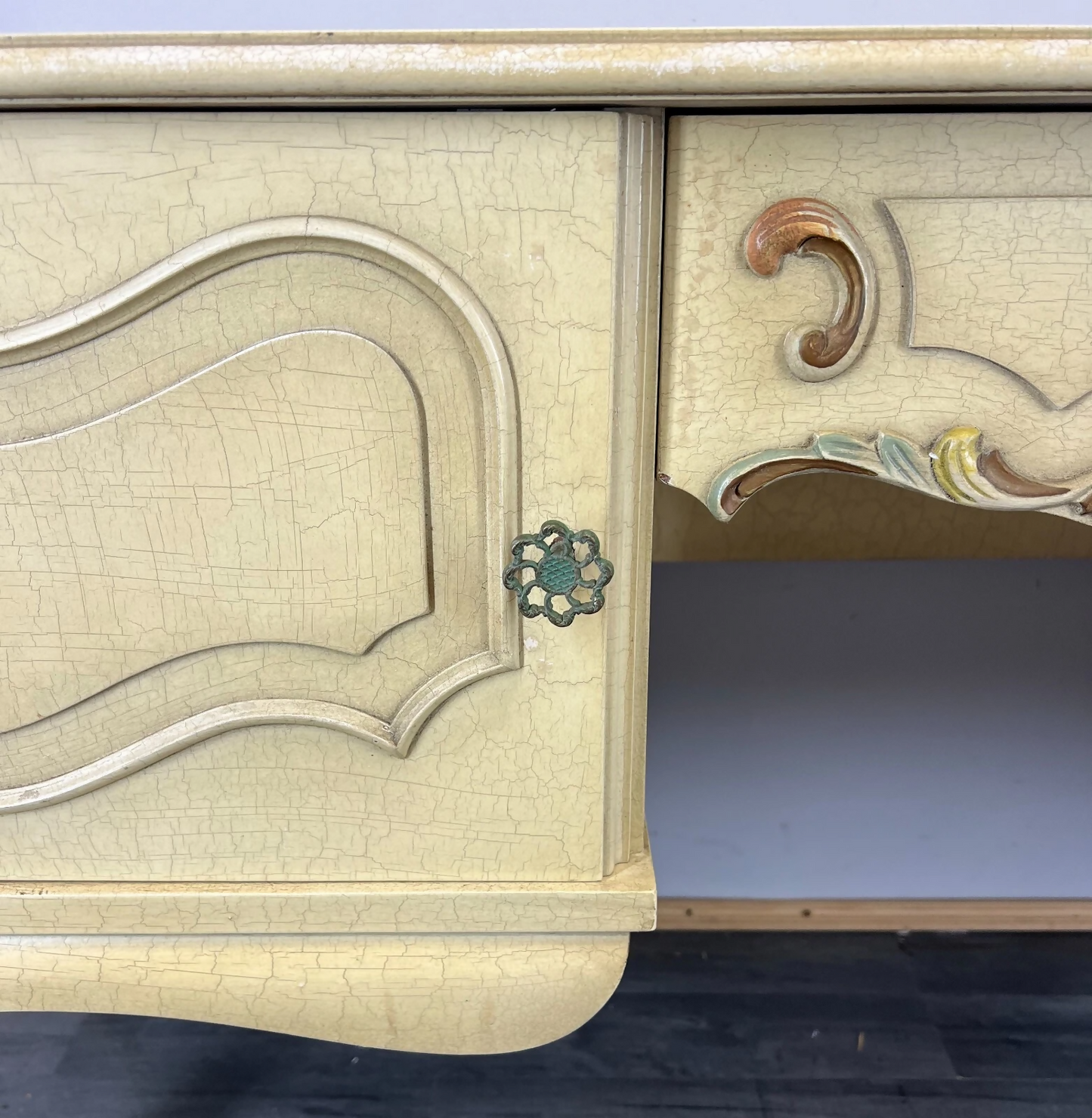 Sideboard Vintage French Louis XIV Shabby Chic Commode Carved Cabinet LOT 3106