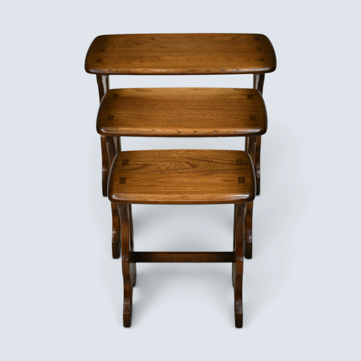 Ercol Nest Of Tables Golden Dawn Finish Vintage Ercol's Badge Elm FREE Delivery*