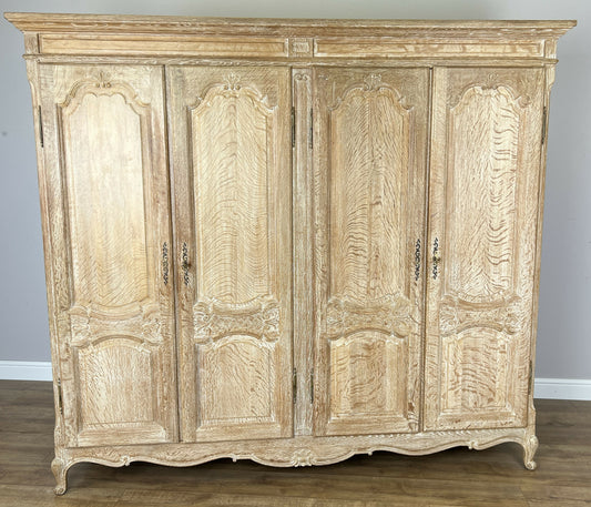 Wardrobe Vintage French Louis Shabby Chic Oak Four Door Carved Armoire LOT 6456
