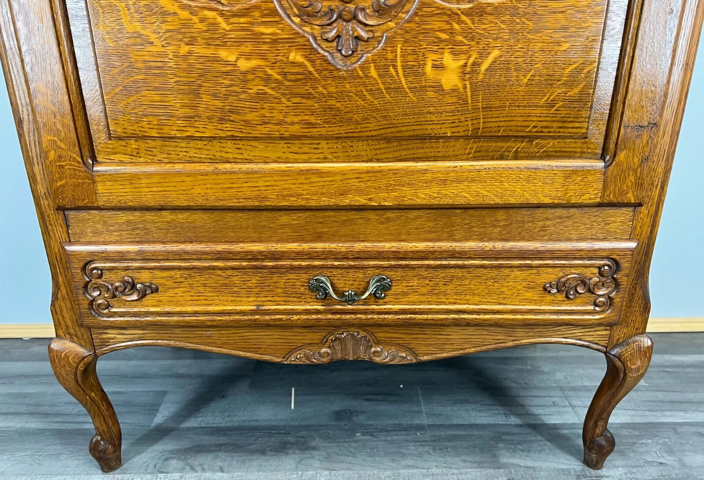 Cabinet Vintage French Louis XVI Style Oak Fall Front Carved Sideboard LOT 3779