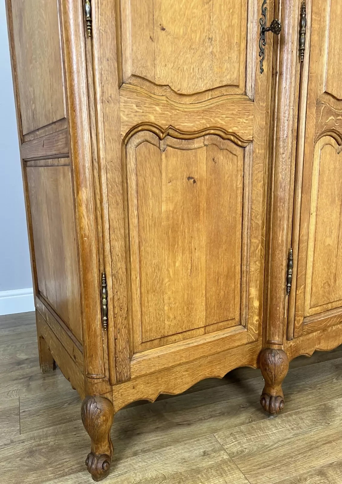 Wardrobe Vintage French Louis XVI Style Oak Four Door Carved Armoire LOT 6099