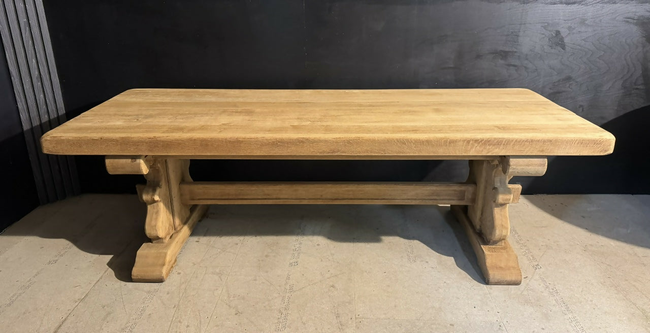 Large Extendable Bleached Oak Farmhouse Dining Table