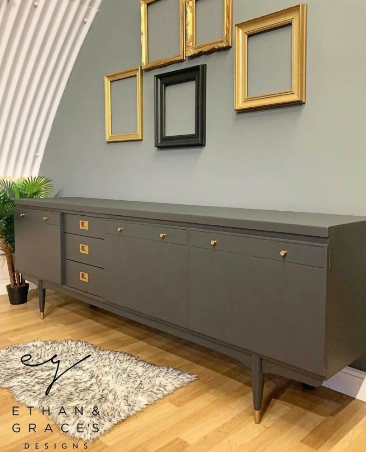 Dark grey Thomas & Greaves 7ft sideboard in dark grey