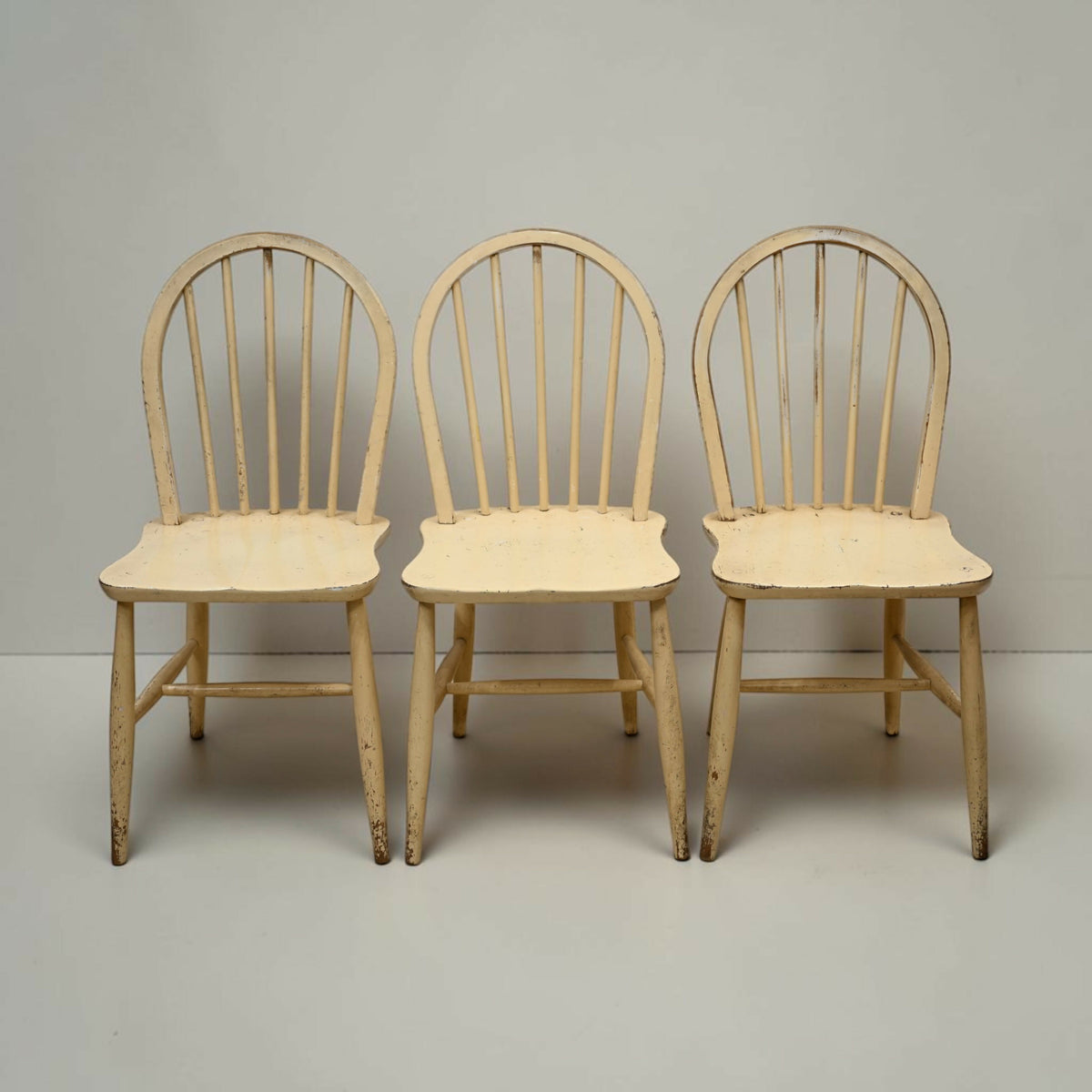 3 Painted Ercol Kitchen Chairs Cream Coloured Rustic Looking FREE UK Delivery*