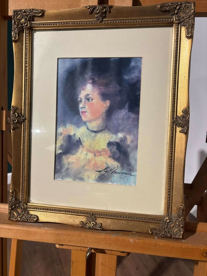 Original oil painting of woman in gilt frame by artist ‘Roy Freeman’.0