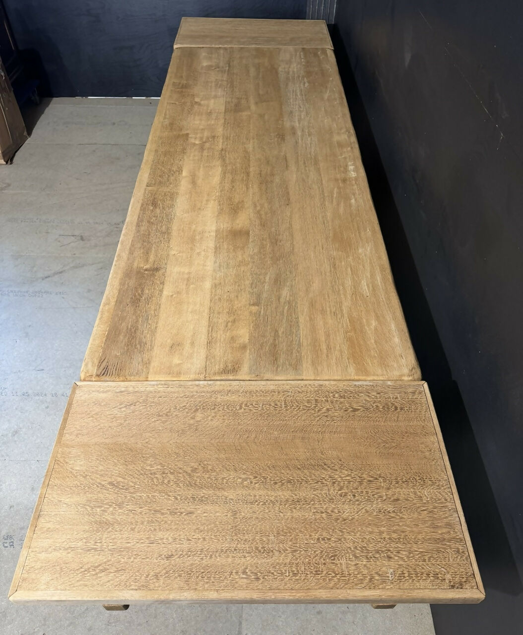 Large Extendable Bleached Oak Farmhouse Dining Table