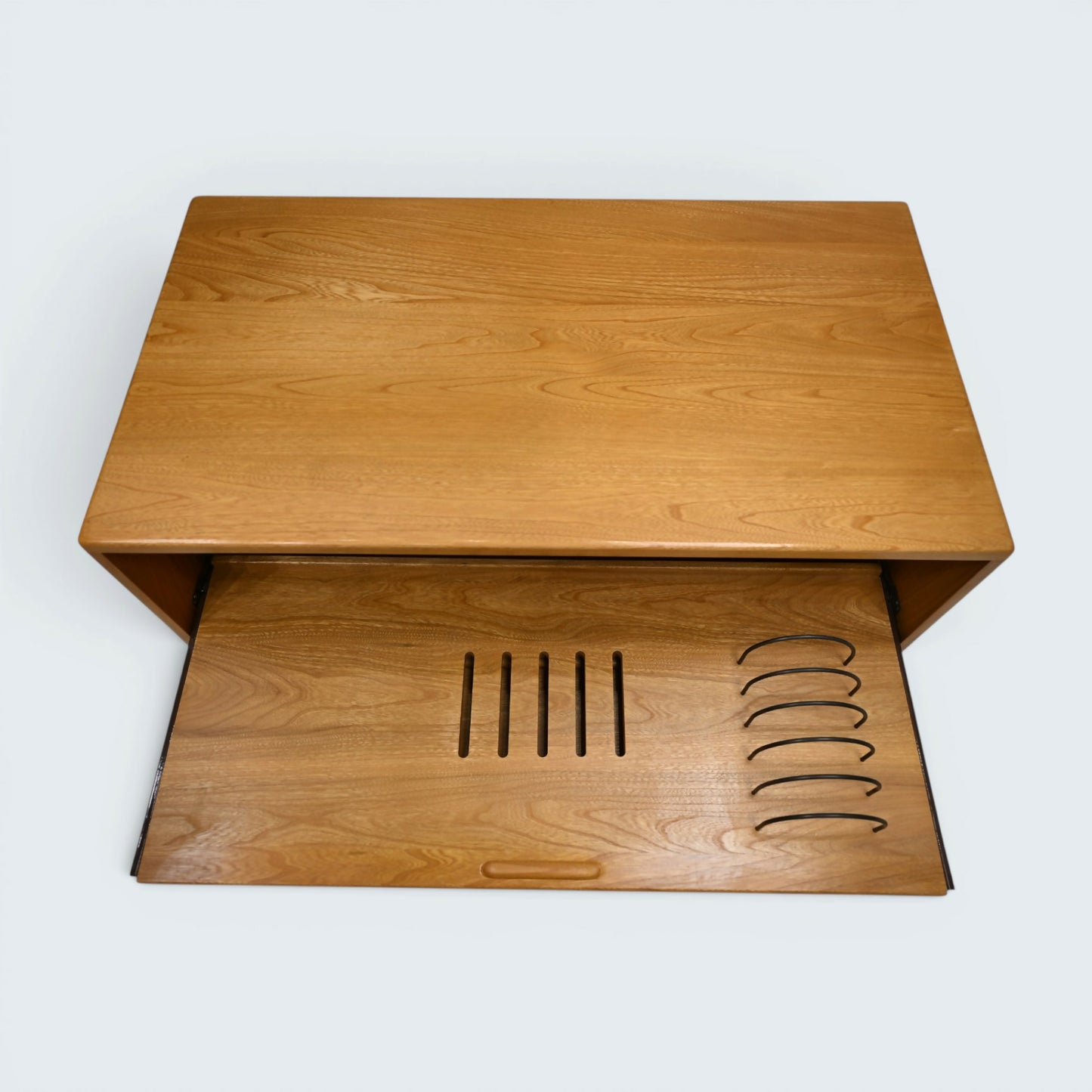 Ercol Windsor TV Stand / Video Unit Double Width Light Finish FREE UK Delivery*