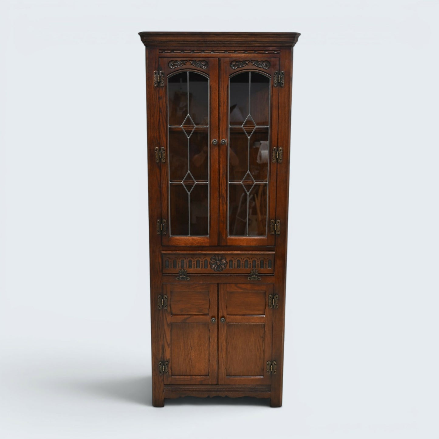 Old Charm Corner Display Cabinet with Leaded Glass Tudor Brown FREE UK Delivery*
