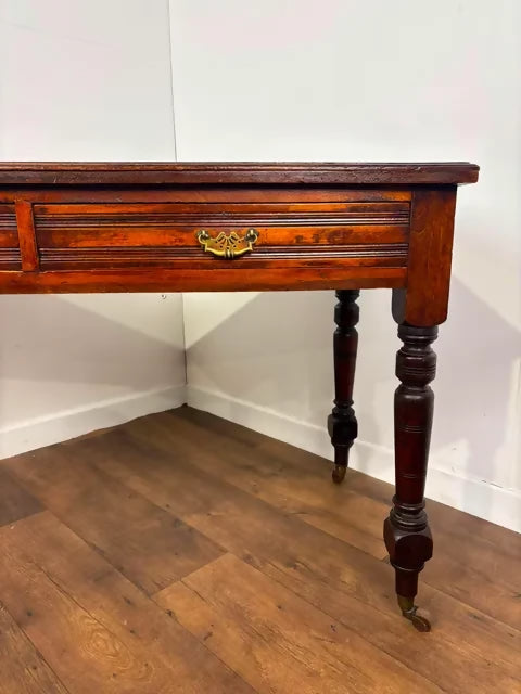 Edwardian Red Walnut Ladies Writing Table