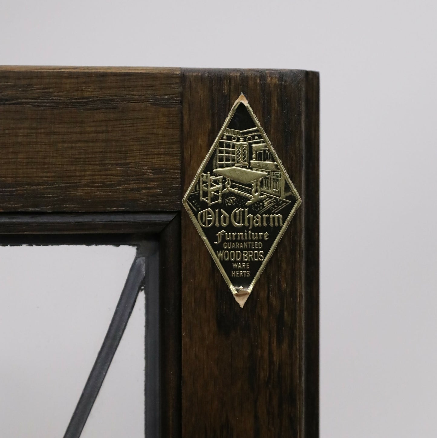 Old Charm Oak Hanging Corner Display Cabinet in Jacobean Brown FREE UK Delivery. SBR9643/0910D