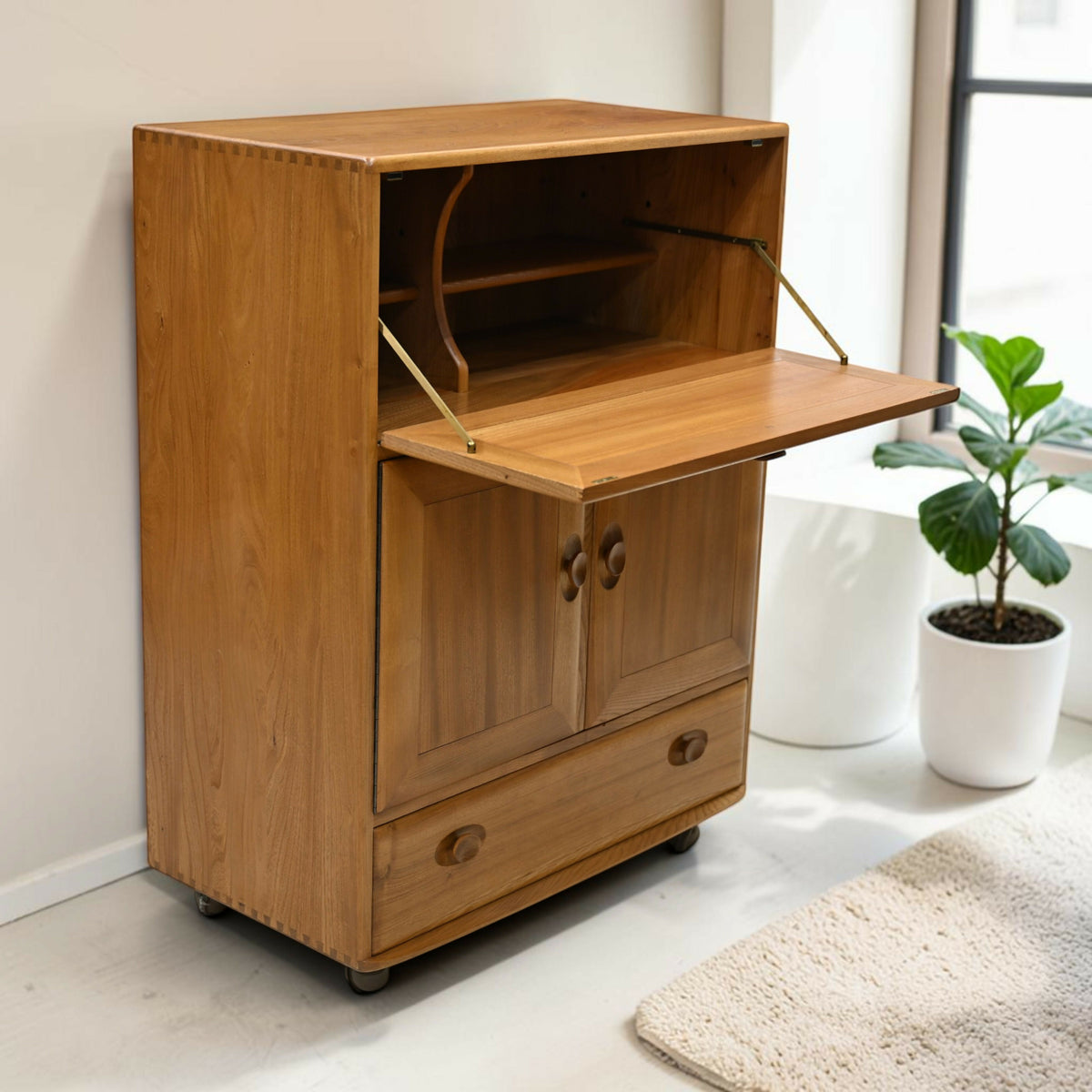 Ercol Drinks Cabinet Bureau Gin/Drinks Cabinet Light Finish FREE UK Delivery*