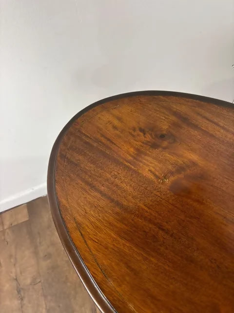 Edwardian Oval Mahogany Inlaid Occasional Table with Inlaid Stretcher Base