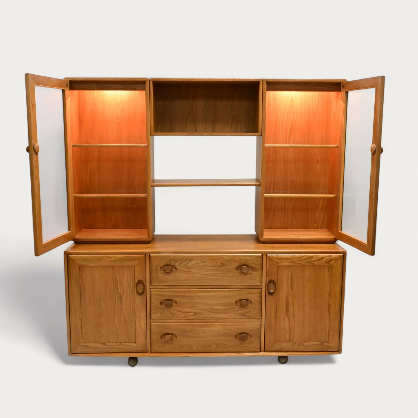 Ercol Windsor Sideboard Display Cabinets Light Finish #455L FREE* UK Delivery. SBR10446/1205E
