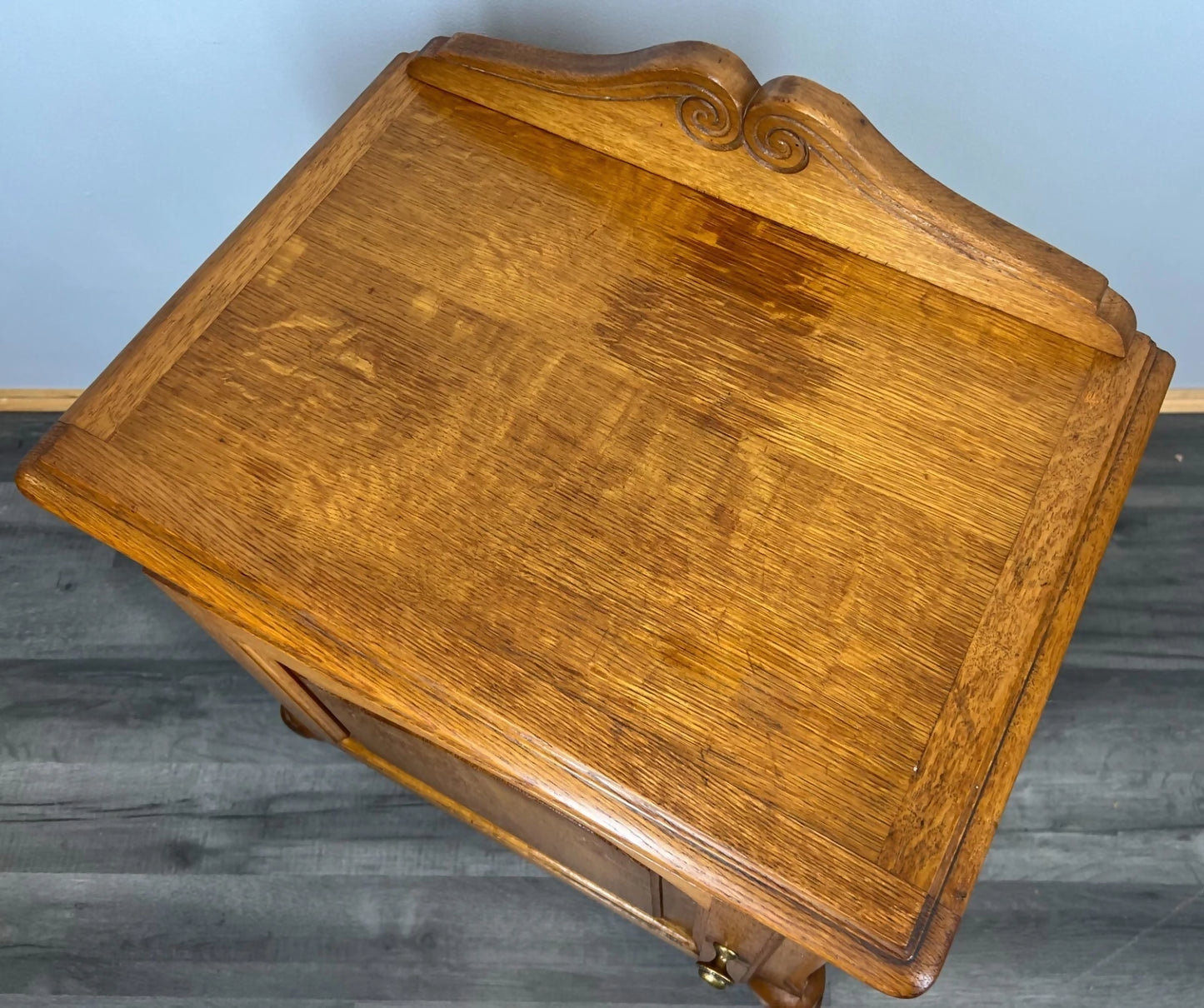 Pair of Bedside Tables Vintage French Louis Oak Cabinets Nightstands LOT 3519