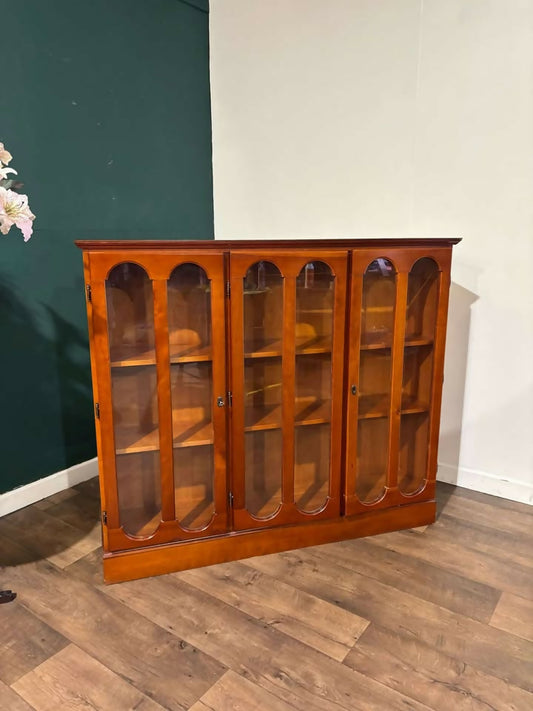 Contemporary Mahogany Glazed Three Door Glazed Bookcasev
