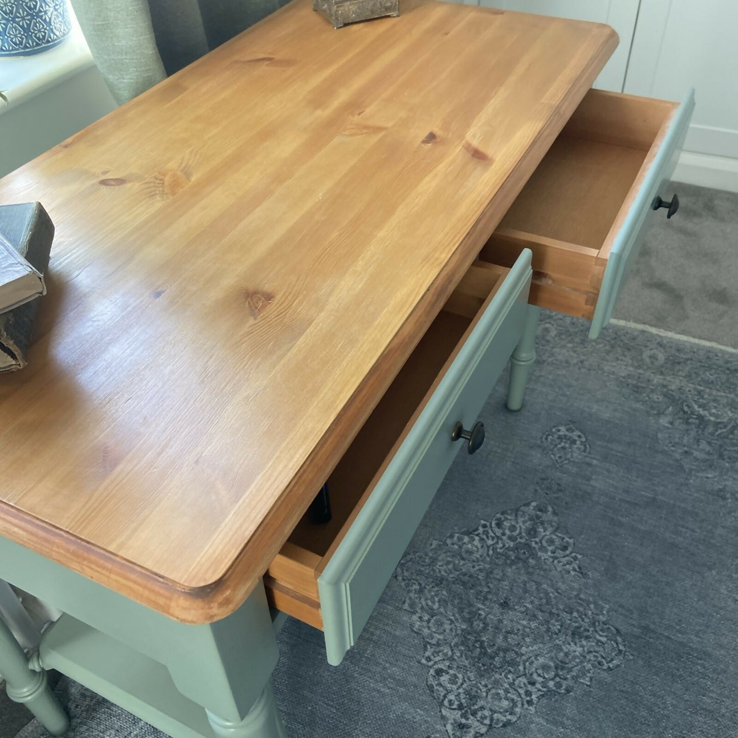 Vintage Ducal Pine Console/Dressing Table/ Desk. Painted Finish. FREE UK DELIVERY!