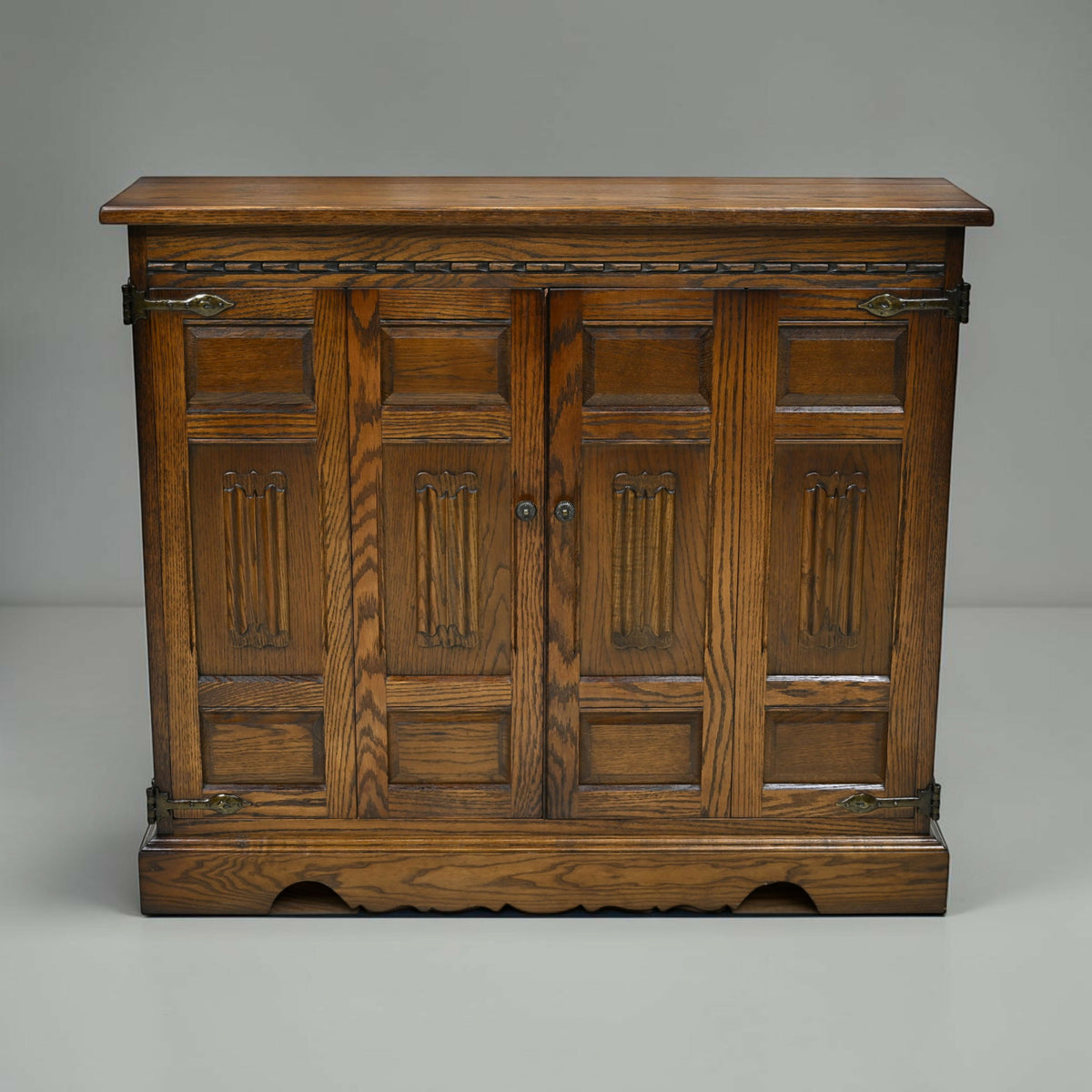 Old Charm CD Storage Cabinet For 238 CDs Light Oak Finish FREE UK Delivery*