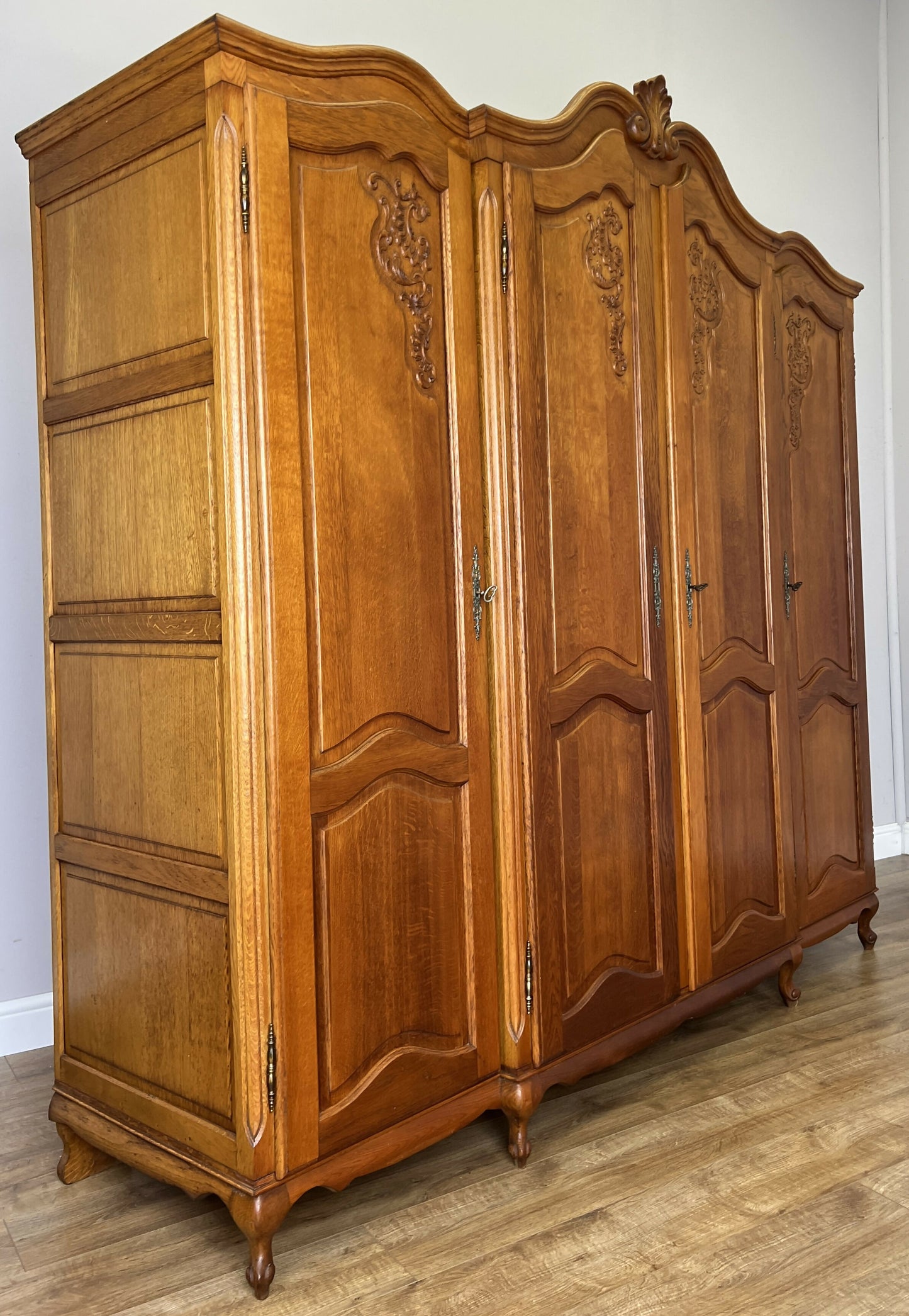 Wardrobe Vintage French Louis XVI Style Oak Four Door Carved Armoire LOT 6491