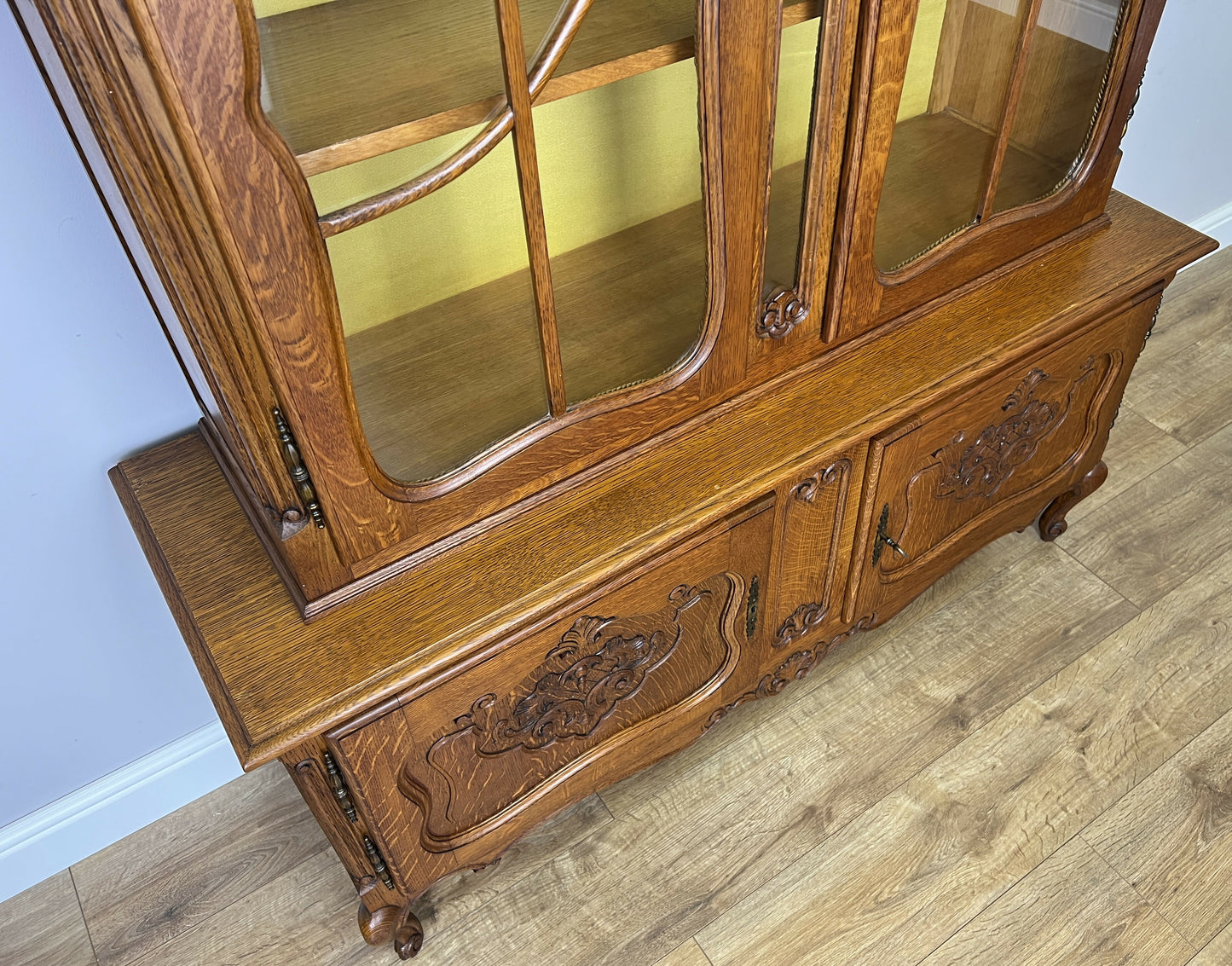Bookcase Vintage French Louis XVI Oak Display Cabinet Carved Sideboard LOT 6282