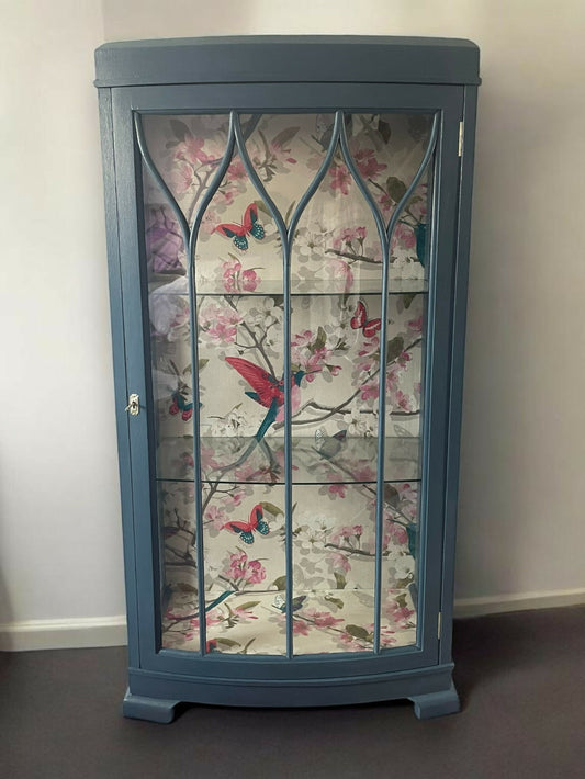 Cocktail cabinet - Glass drinks cabinet