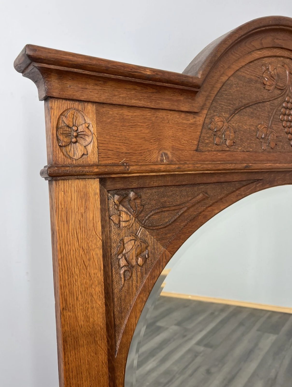 Wall Mirror Antique French Style Oak Carved Floral Decorative Frame LOT 3849