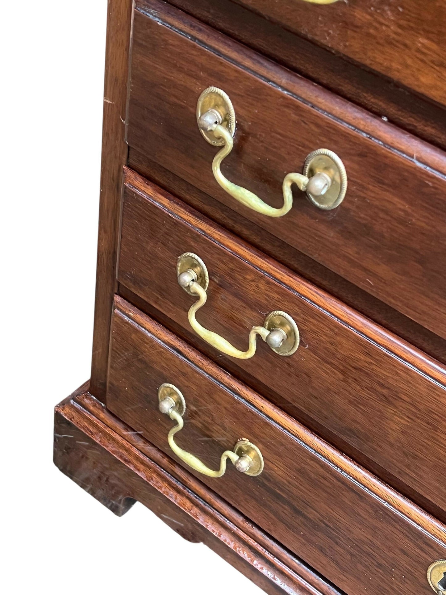 Vintage Henkel Harris solid Mahogany Chippendale style chest of drawers / bedside