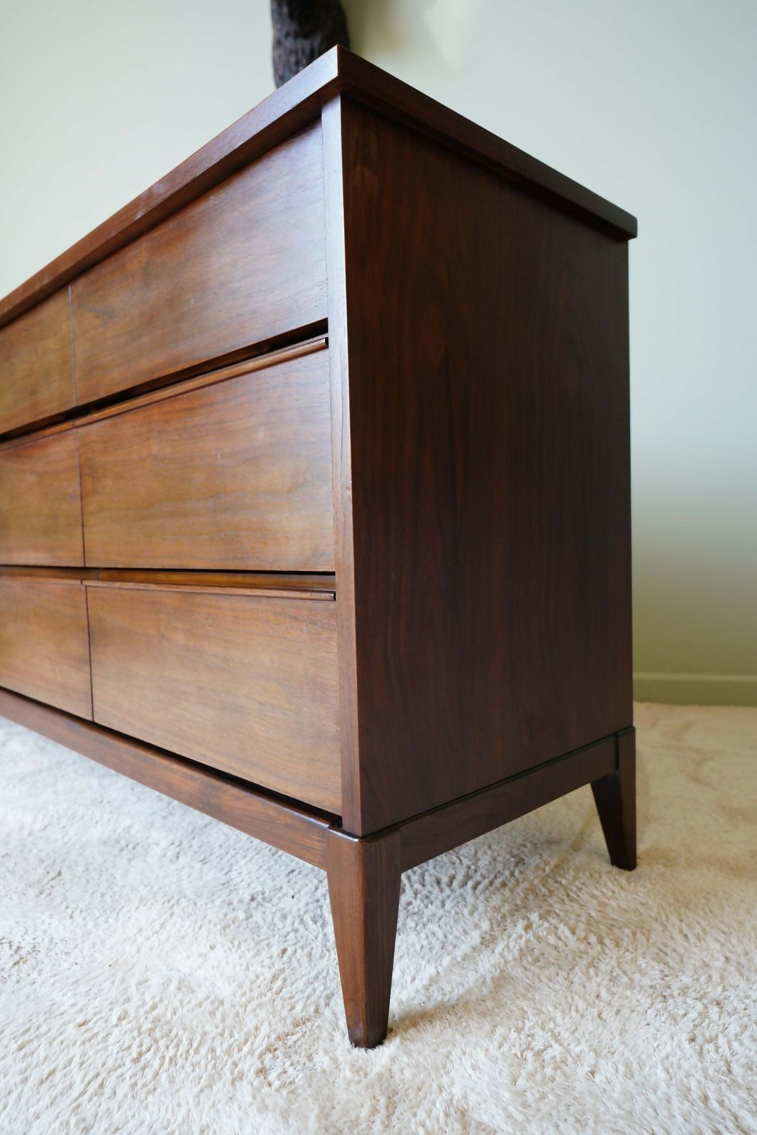 Nine Drawer Vintage Chest In Figured Walnut – Canada, C. 1960s