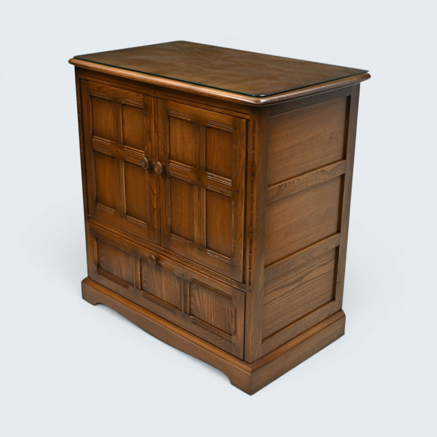 Ercol Mural TV Video Cabinet Golden Dawn Hideaway Doors Model 839 FREE Delivery*