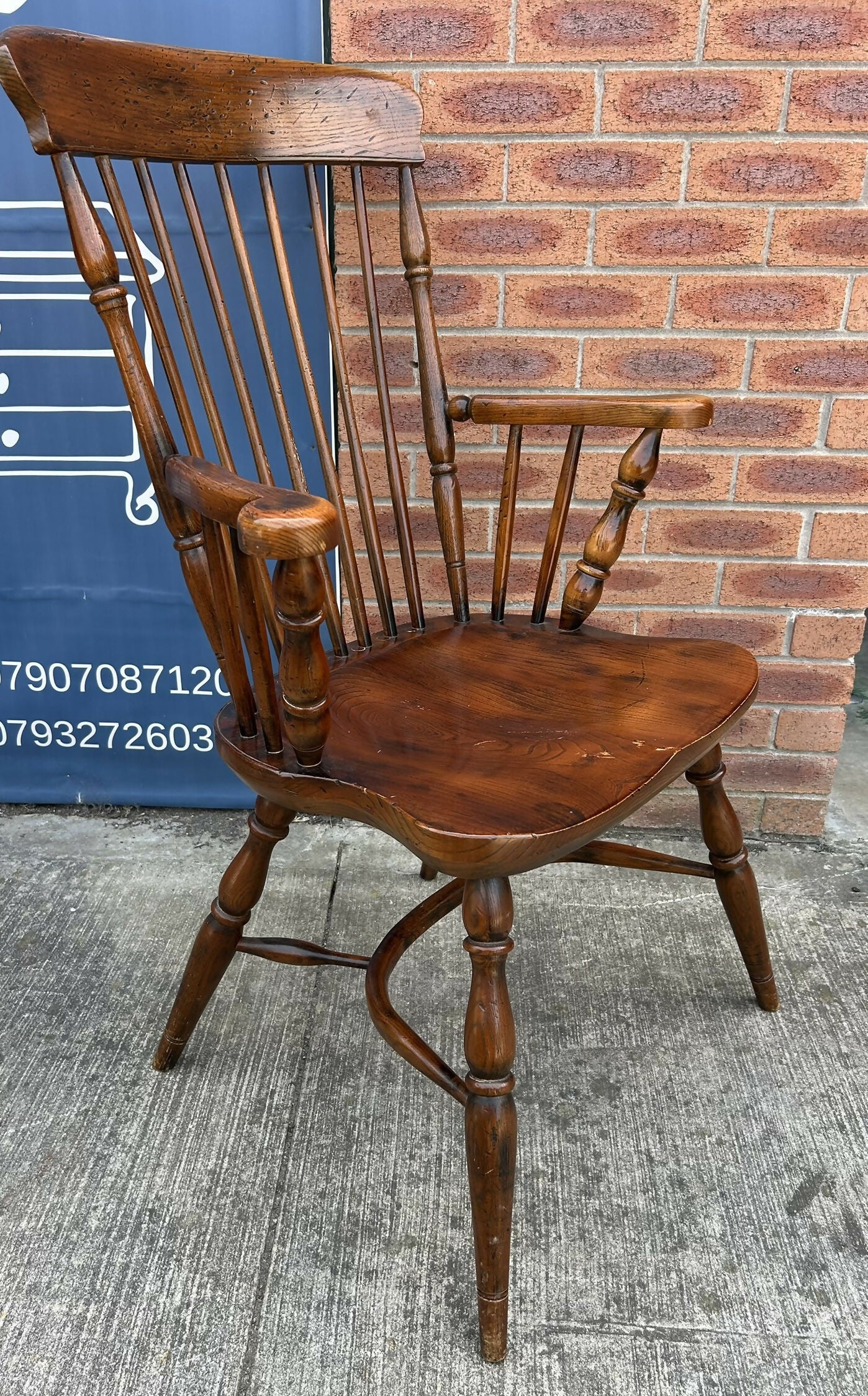 Antique Style Oak & Elm Comb Back Windsor Chair Crinoline Stretcher Armchair