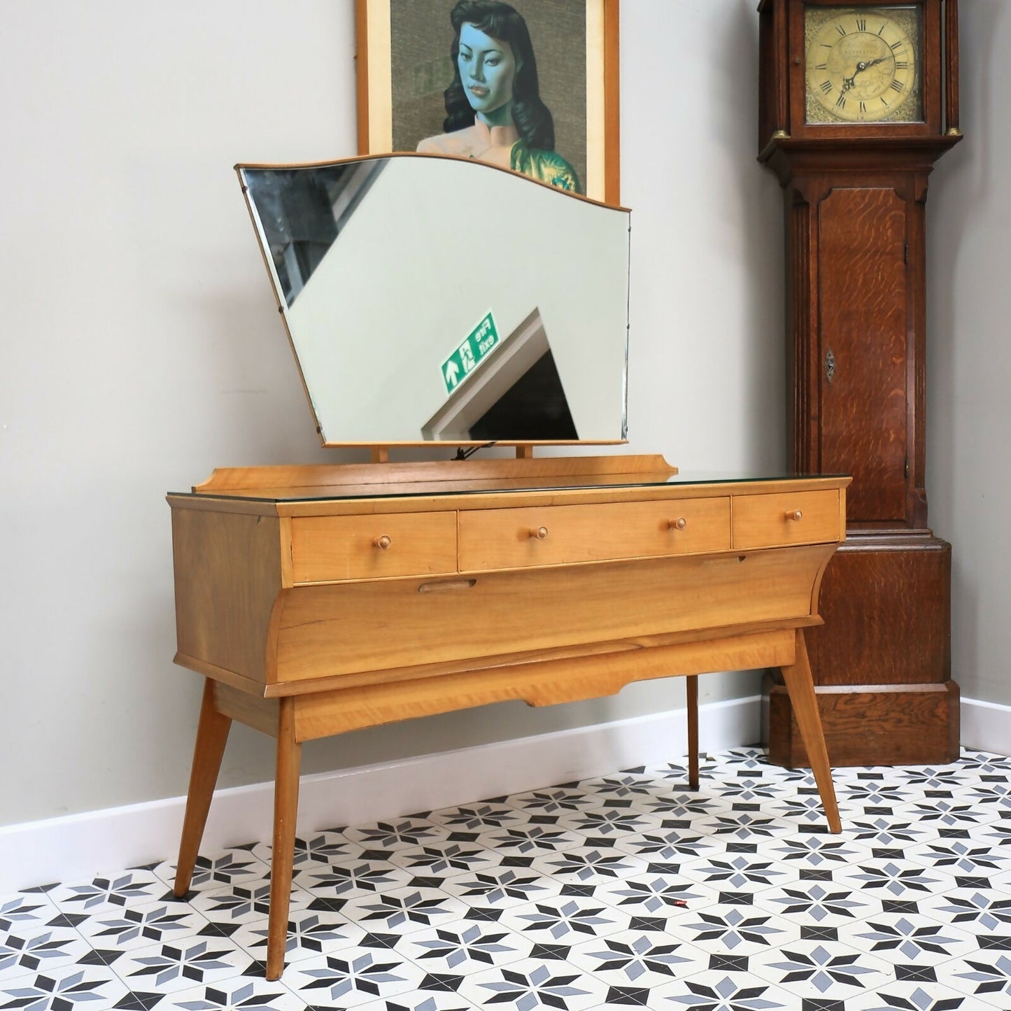 Alfred Cox Mid Century Dressing Table in Walnut 1960s with Single Mirror