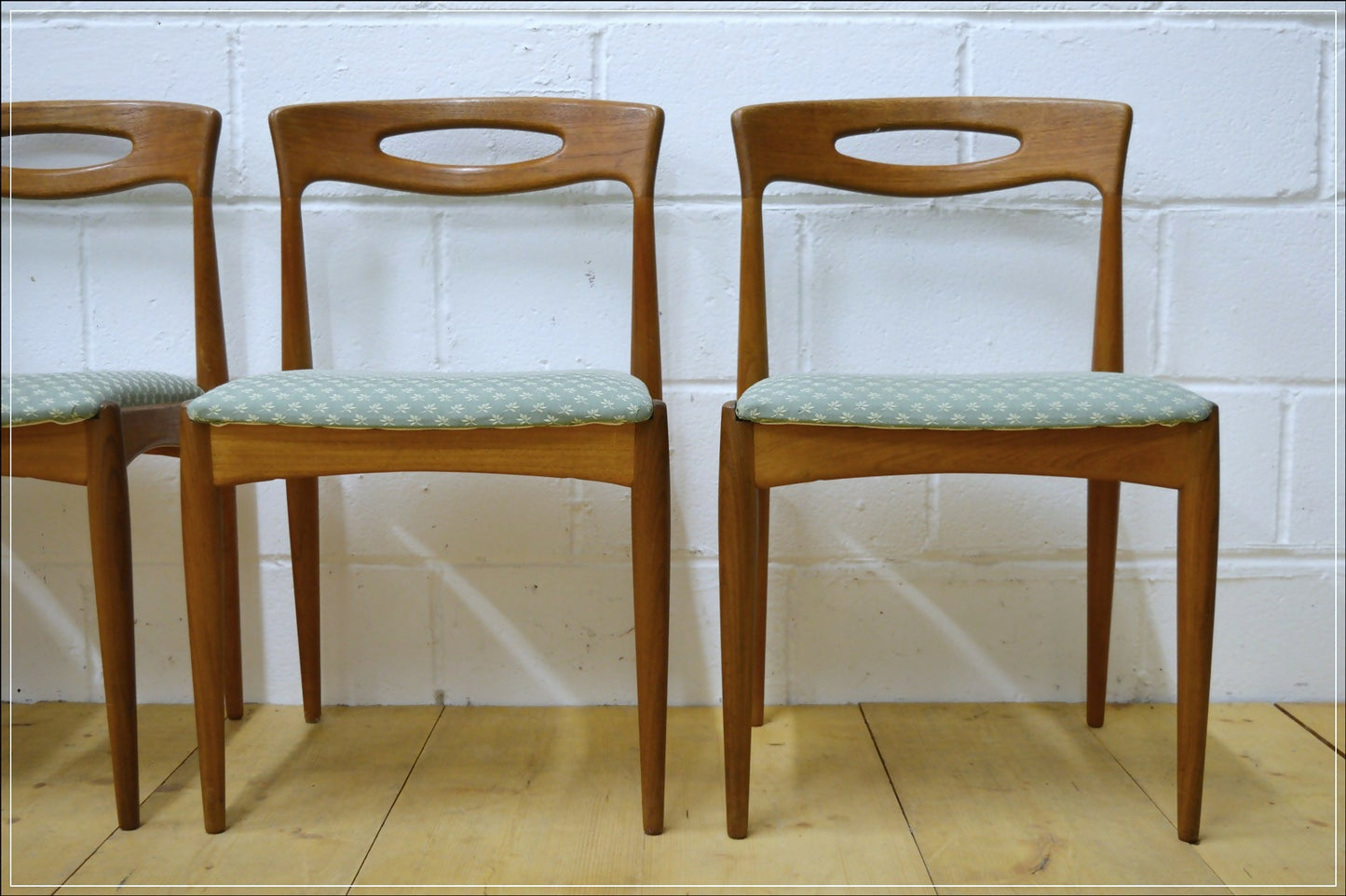 vintage dining chairs Johanes Andersen for Uldum Mobelfabrik teak mid century made in Denmark