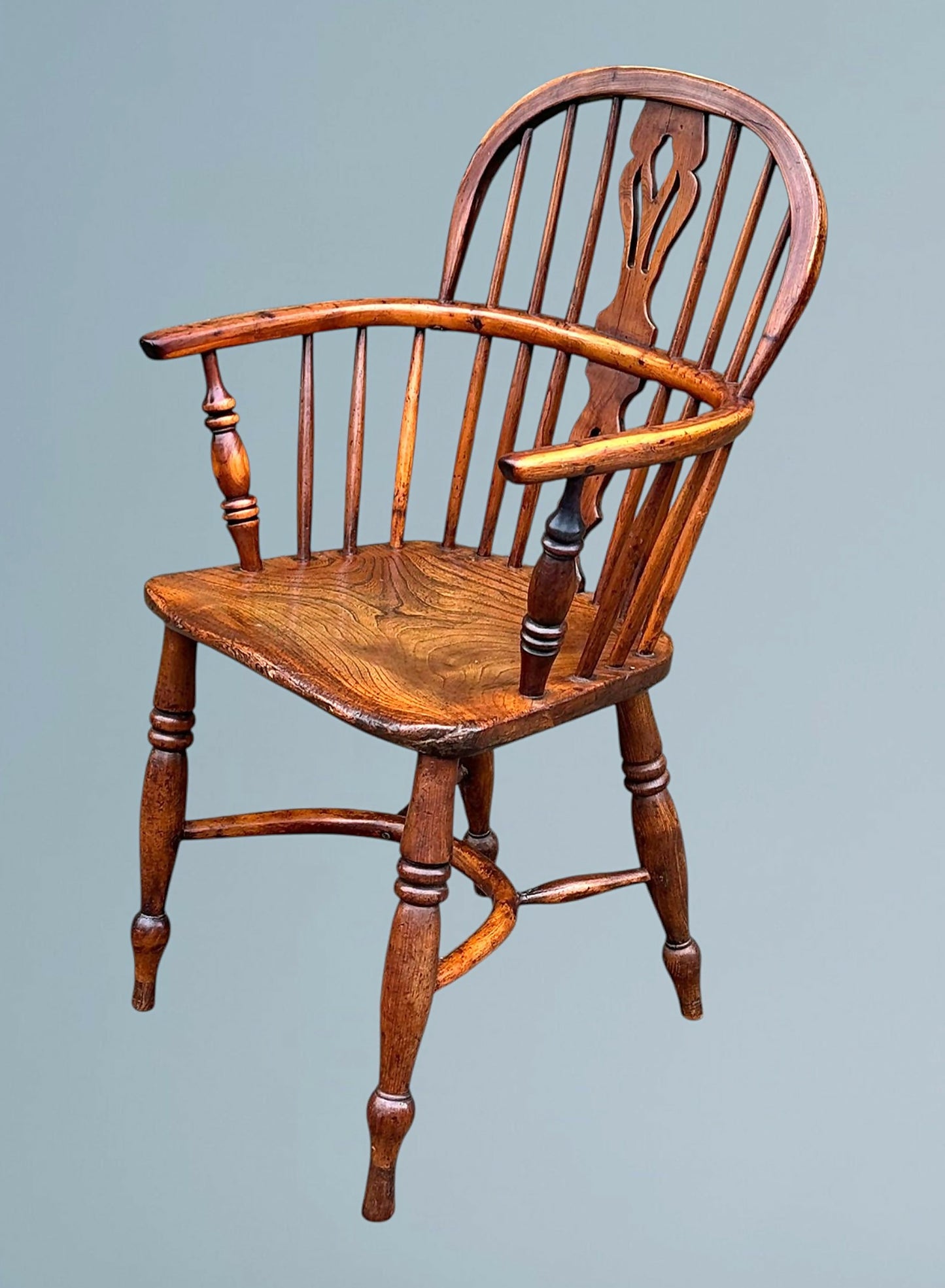 Yew Wood Windsor Armchair 19th Century Yew
