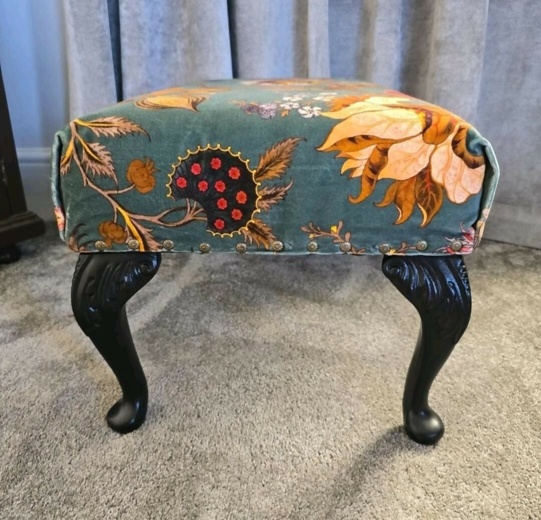 HoH stool 7