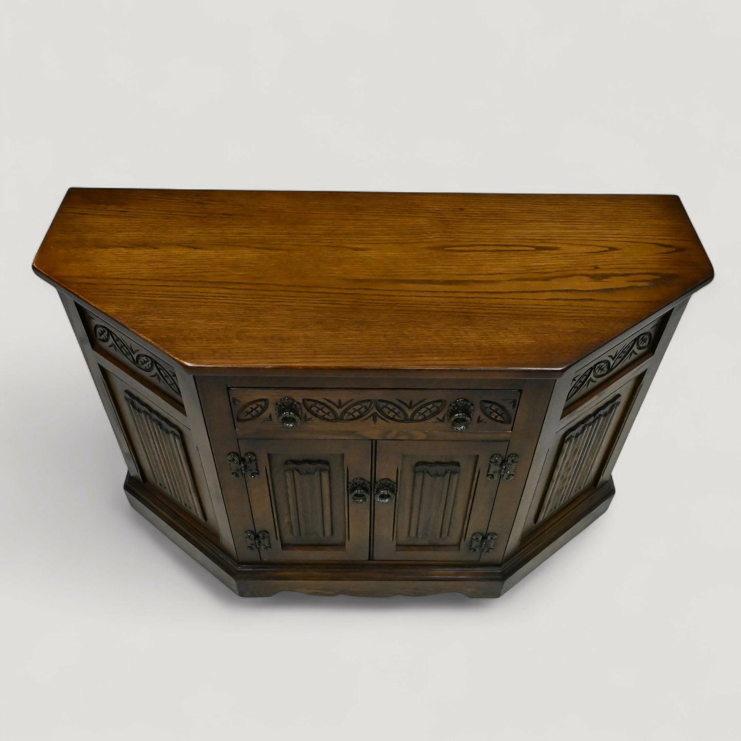 Old Charm Canted Cupboard/Sideboard Light Oak Finish #2198 FREE UK Delivery*. SBR10894/0309E