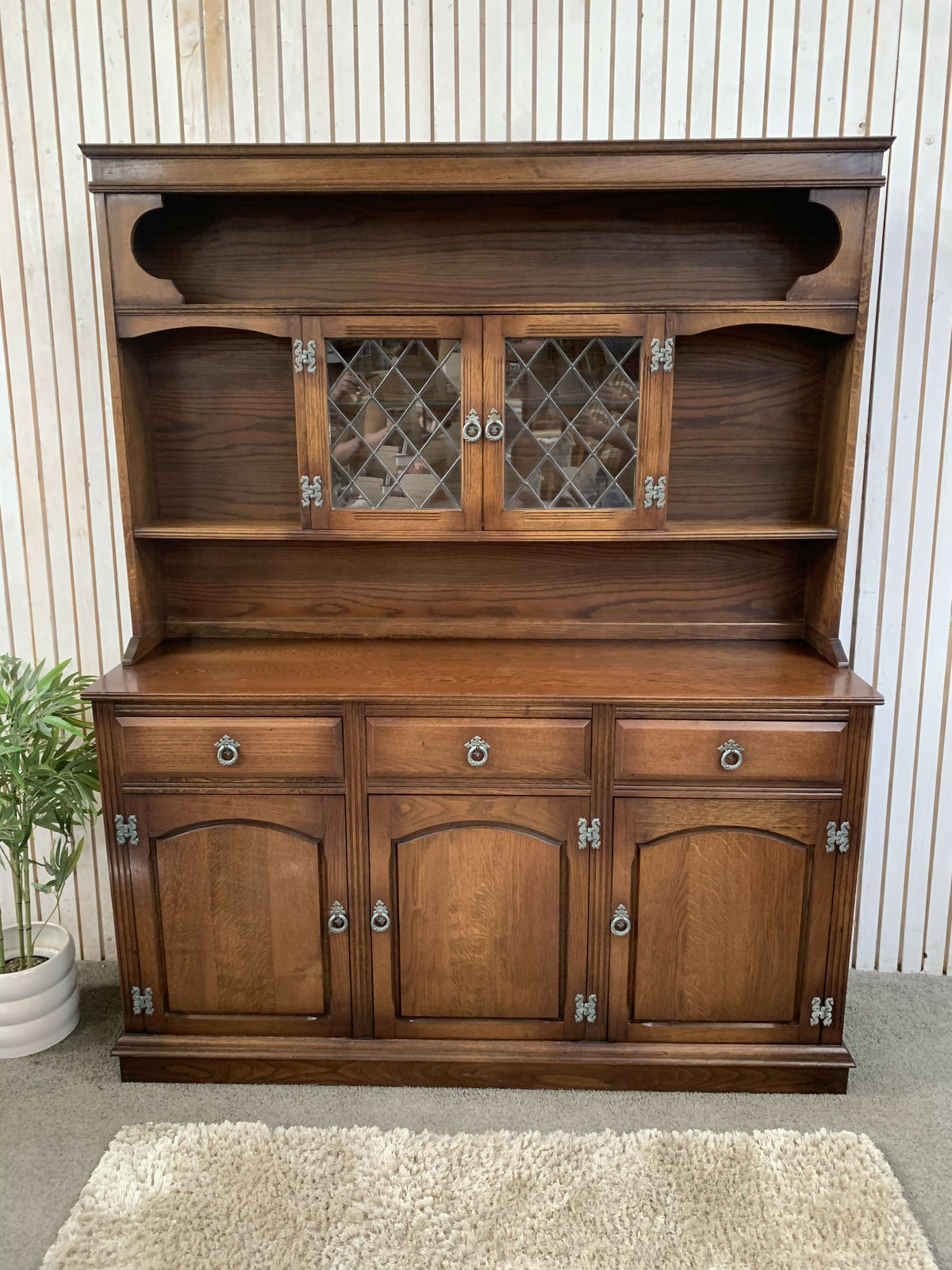 Vintage Old Charm style Oak Large Welsh Dresser Carved Display Cabinet Hutch