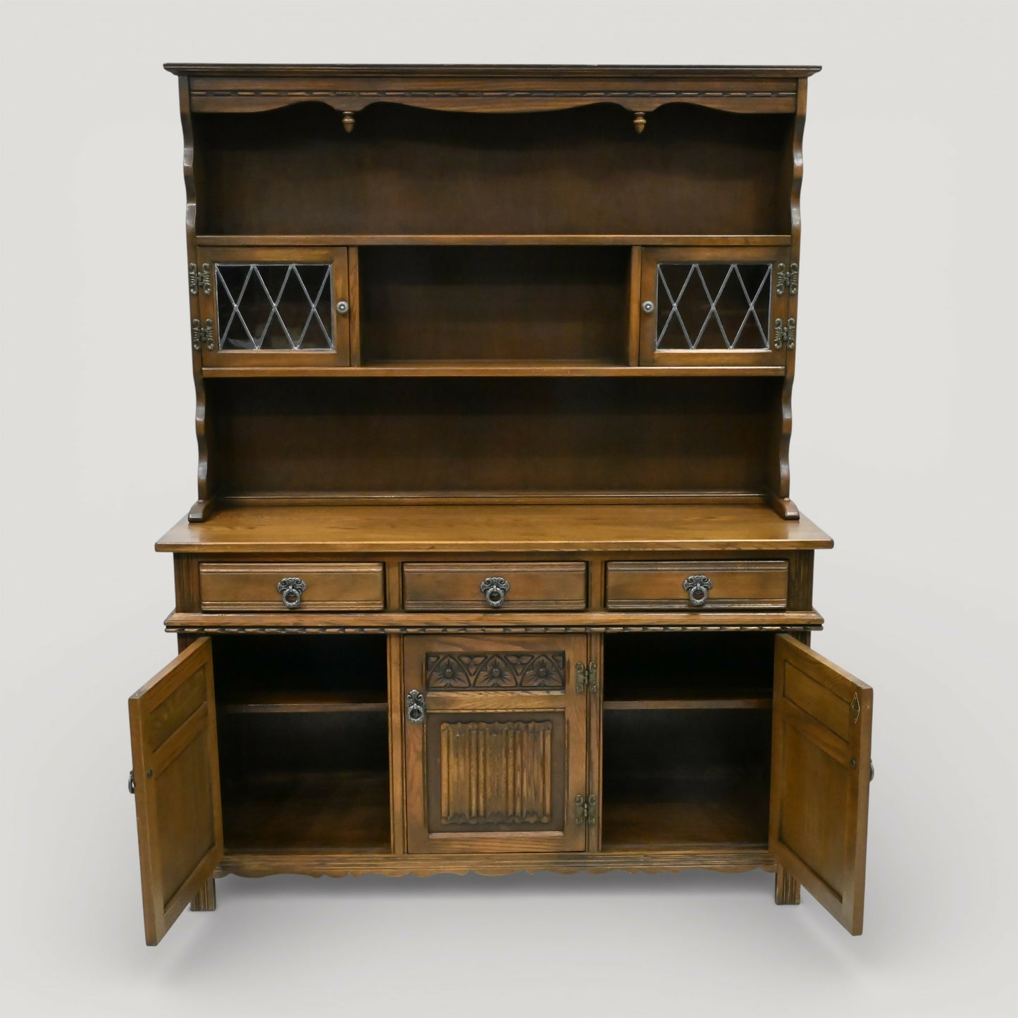 Old Charm Oak Dresser In Light Oak Finish Tudor Style 4ft 6" W FREE UK* Delivery. SBR11079/2310E