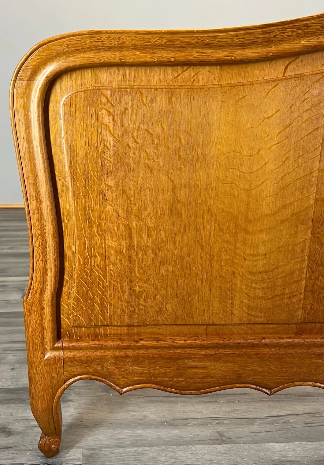 Bed Vintage French Louis XVI Double Bed Frame Oak Carved Headboard LOT 3654
