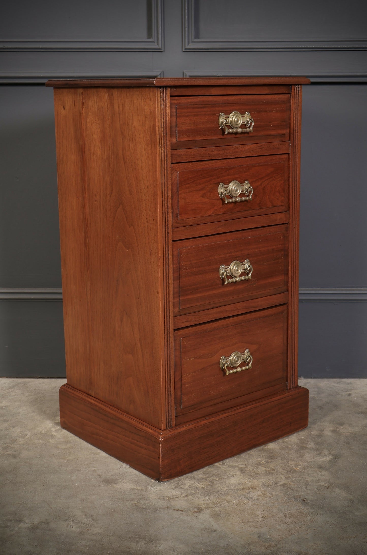 Pair Of Late Victorian Walnut Vintage Bedside Night Stands