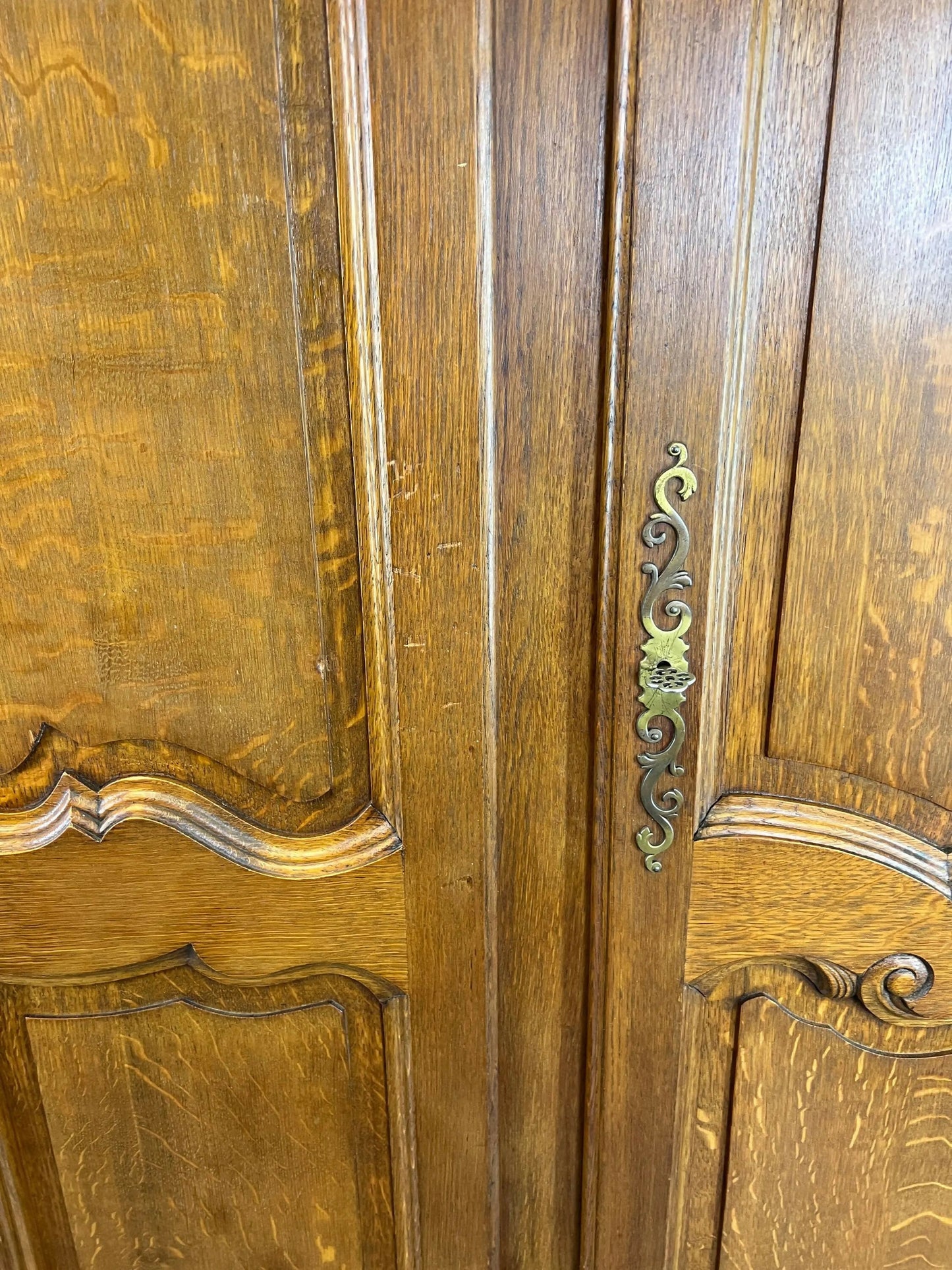 Wardrobe Vintage French Louis XVI Style Oak Four Door Carved Armoire LOT 4795